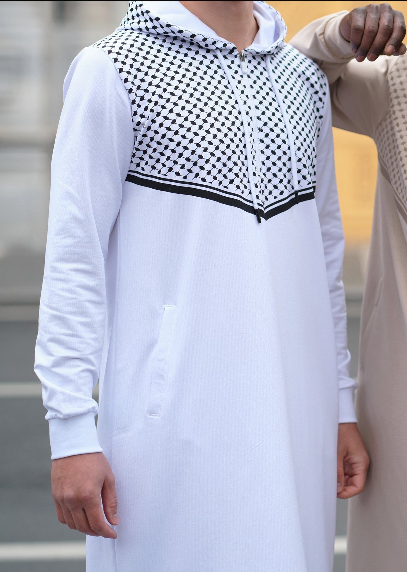 QL QUDS Kamisweat Thobe in White